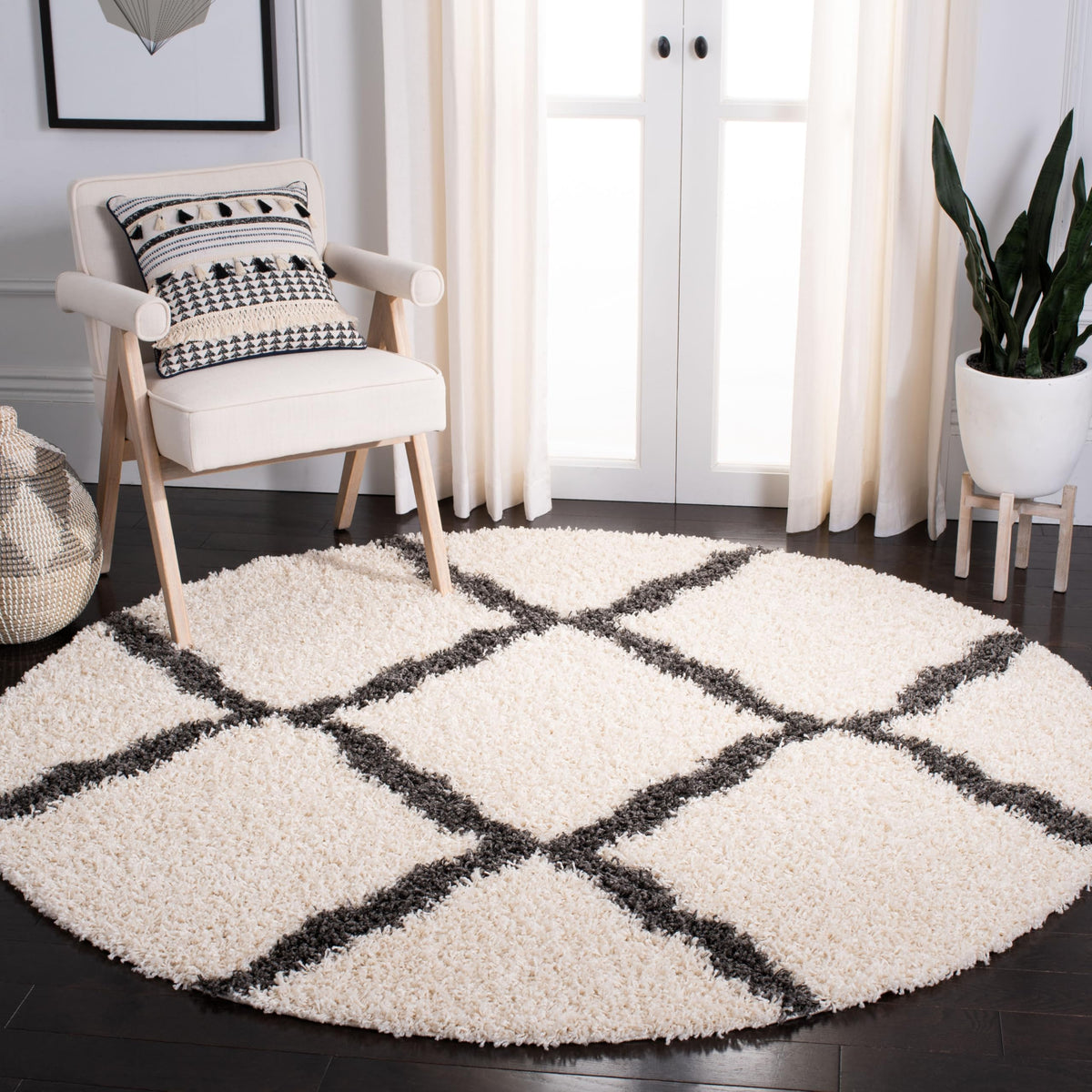 SAFAVIEH Dallas Shag Collection 8' x 10' Beige/Ivory SGD257D Trellis Non-Shedding Living Room Bedroom Dining Room Entryway Plush 1.5-inch Thick Area Rug