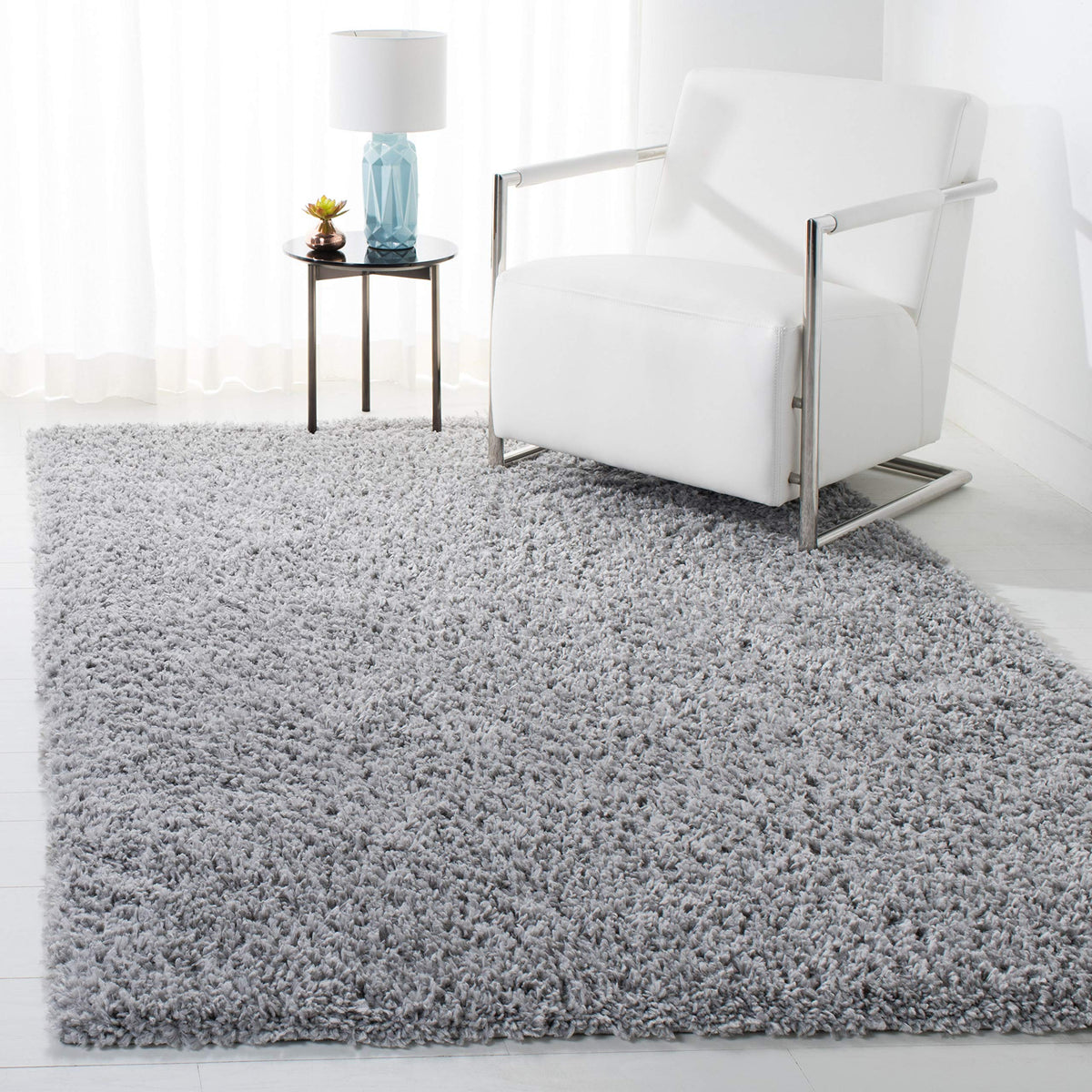 SAFAVIEH August Shag Rug 5'3"x7'6", Soft Plush Modern Ivory AUG200C