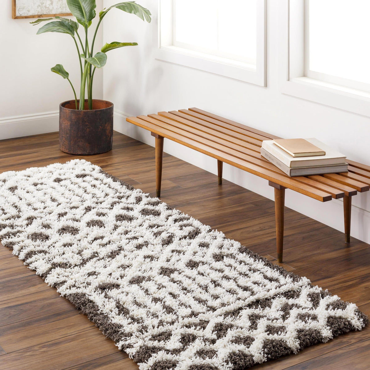 Livabliss Hapsburg Moroccan Shag Area Rug, 5'3" x 7'3", Beige