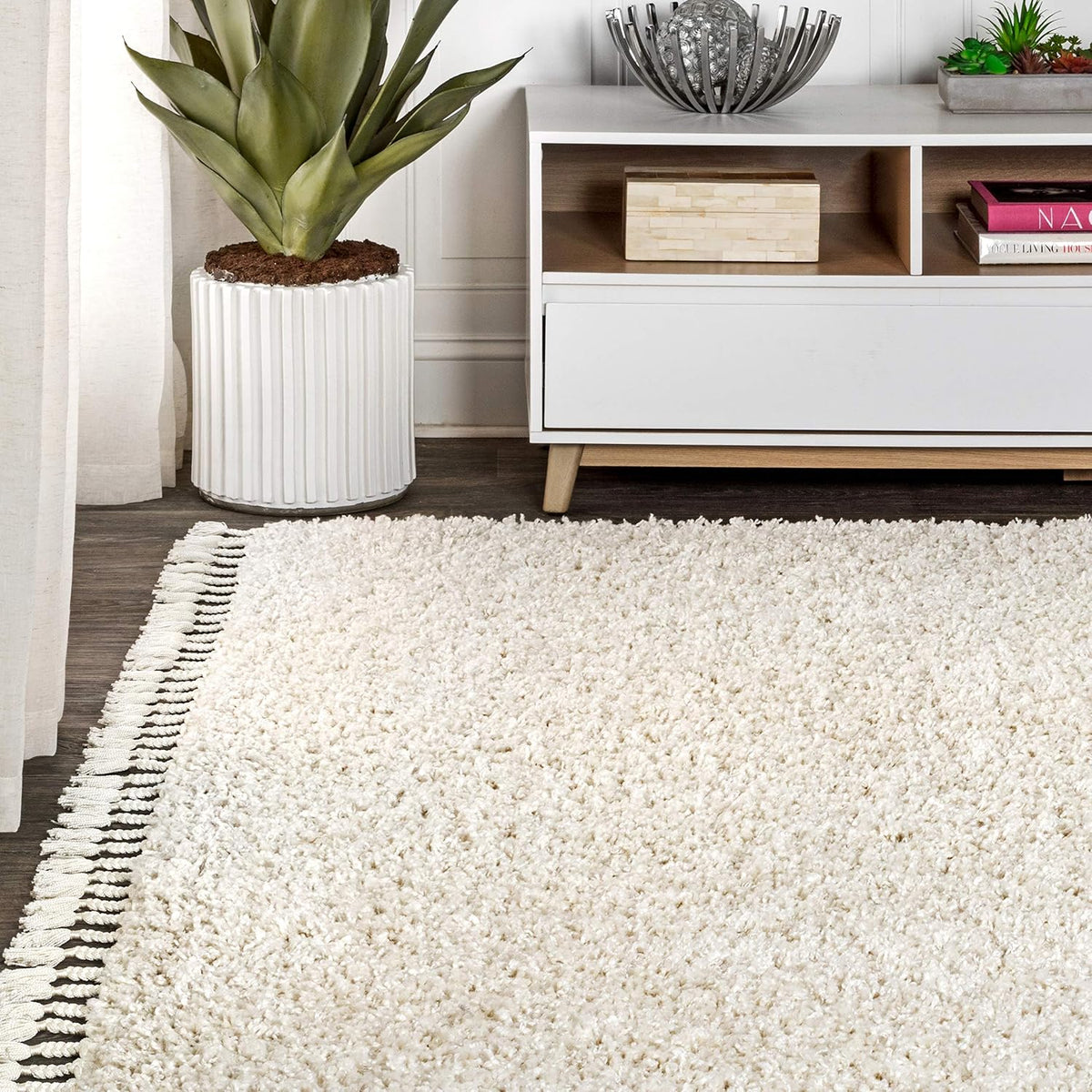 JONATHAN Y Mercer Shag Plush Tassel Cream Indoor Area Rug, 5x8, Contemporary, Modern, Easy-Cleaning for Living Room, Bedroom, Kitchen, Pet Friendly, Non-Shedding (MCR100D-5)