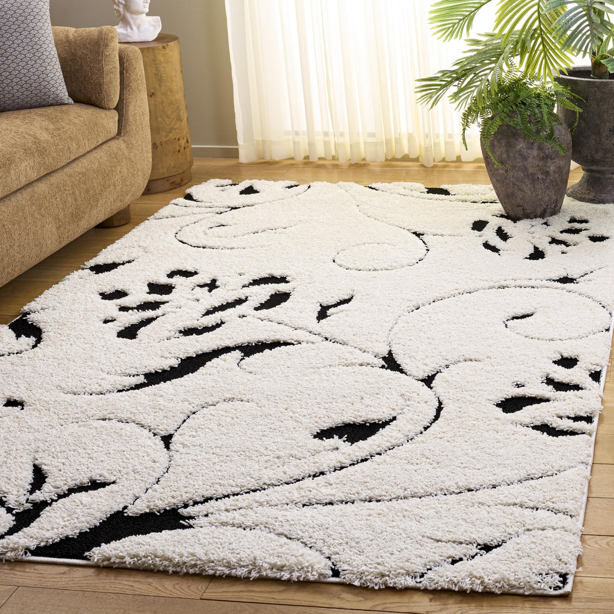 SAFAVIEH Area Rug 8x10 - Florida Shag Collection - Large - Smoke & Beige, Floral Design, Non-Shedding & Easy Cleaning, Plush Thick Pile, Ideal for Living Room, Bedroom, Dining Space (SG464-7913)