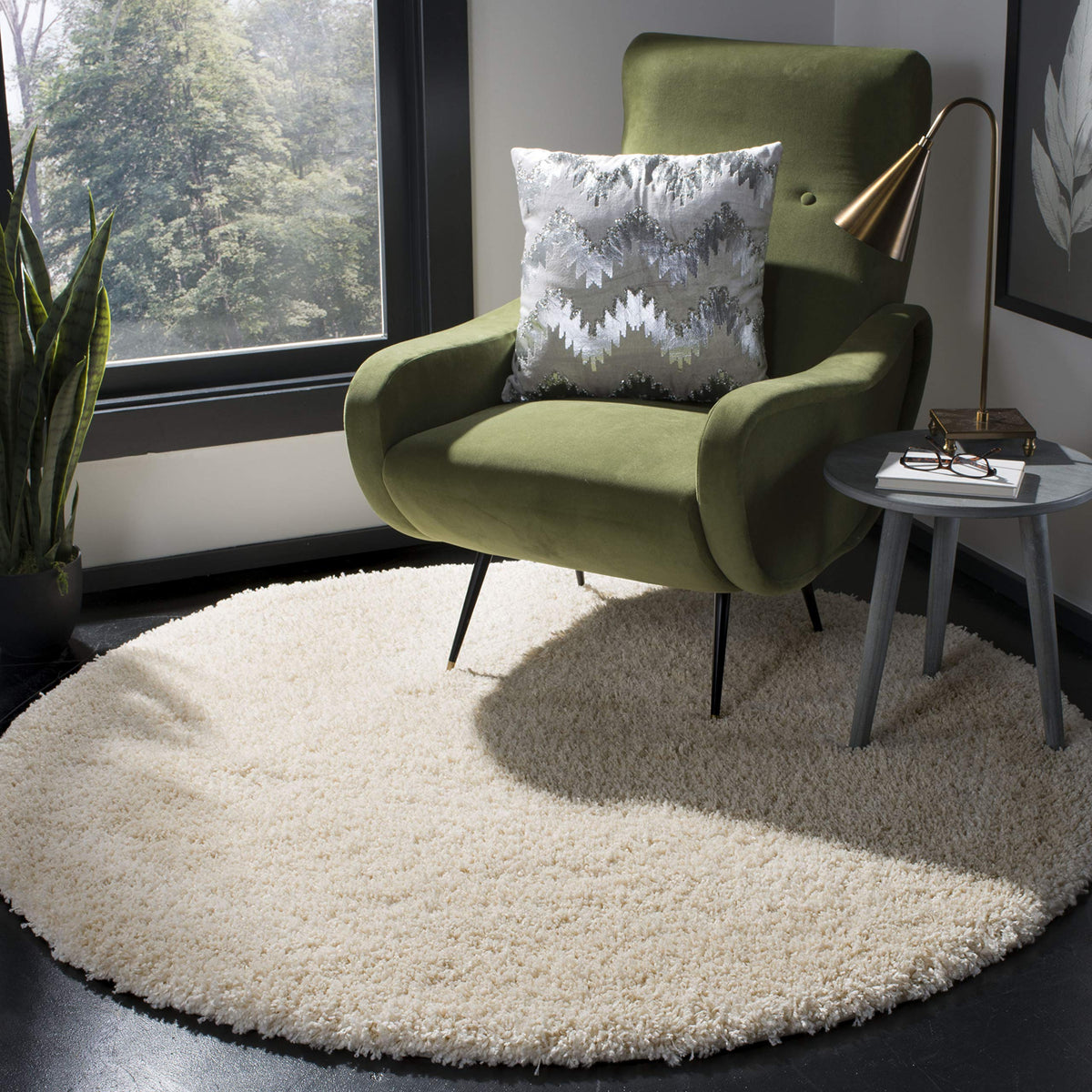 SAFAVIEH Area Rug 8x10 - California Shag Collection - Large - Beige, Non-Shedding & Easy to Clean, Ultra Plush Thick Pile, Ideal for Living Room, Bedroom, Dining Space (SG151-1313)