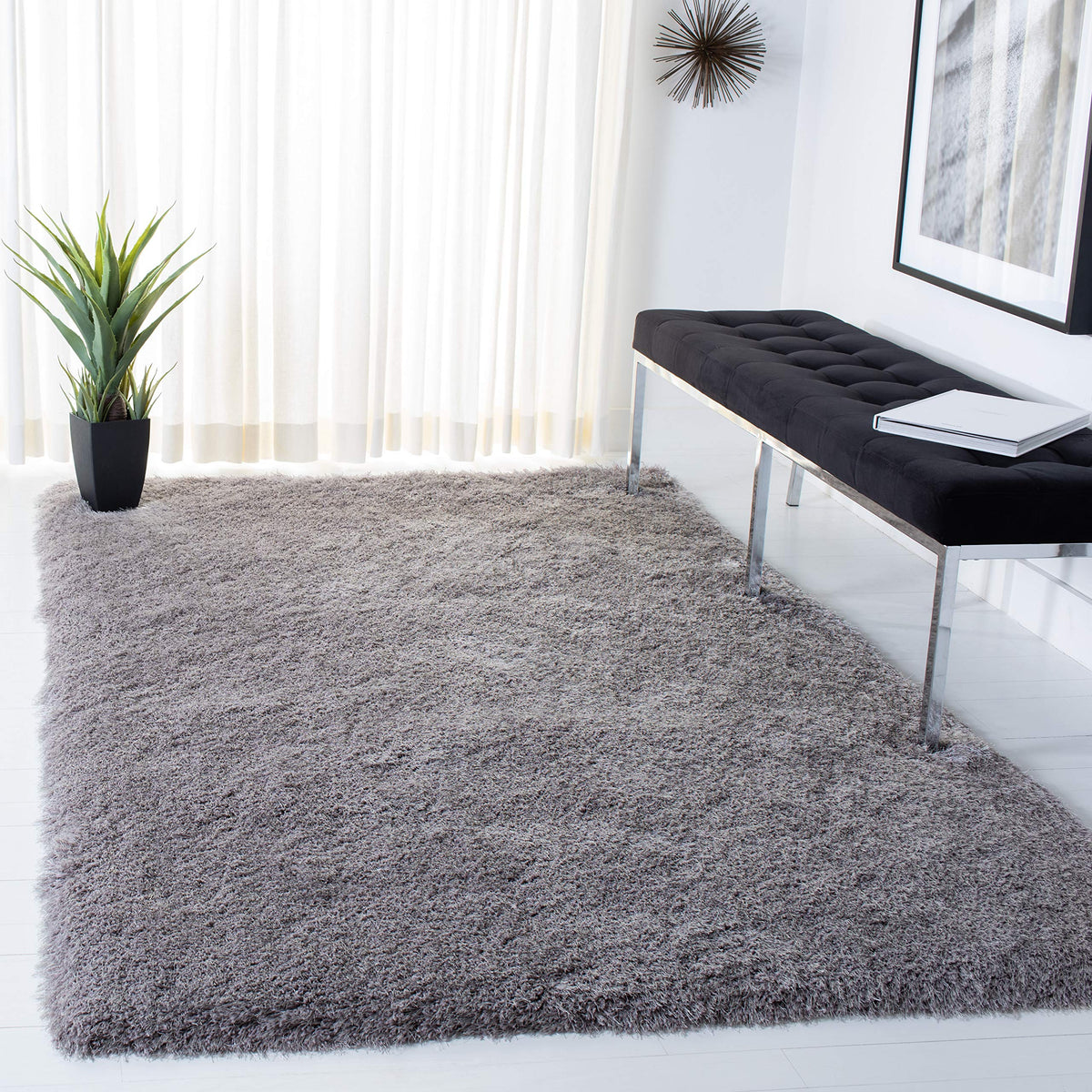 SAFAVIEH Venice Shag Collection Area Rug - 7'6" x 9'6", Pearl, Handmade Glam, 3-inch Thick Ideal for High Traffic Areas in Living Room, Bedroom (SG256P)