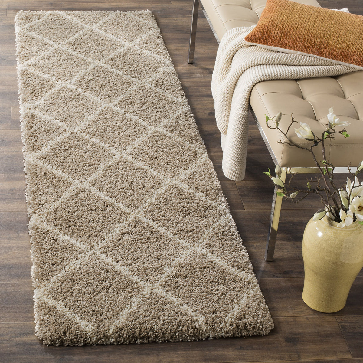 SAFAVIEH Hudson Shag Rug 8'x10', Soft Plush Moroccan Ivory & Beige SGH281D