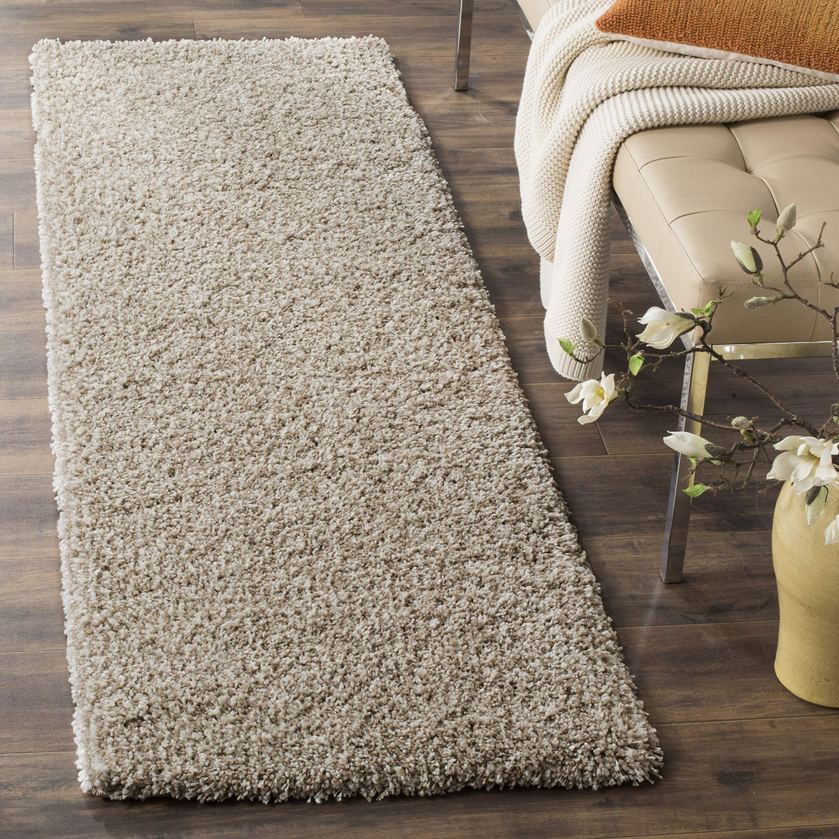 SAFAVIEH Area Rug 8x10 - California Shag Collection - Large - Beige, Non-Shedding & Easy to Clean, Ultra Plush Thick Pile, Ideal for Living Room, Bedroom, Dining Space (SG151-1313)