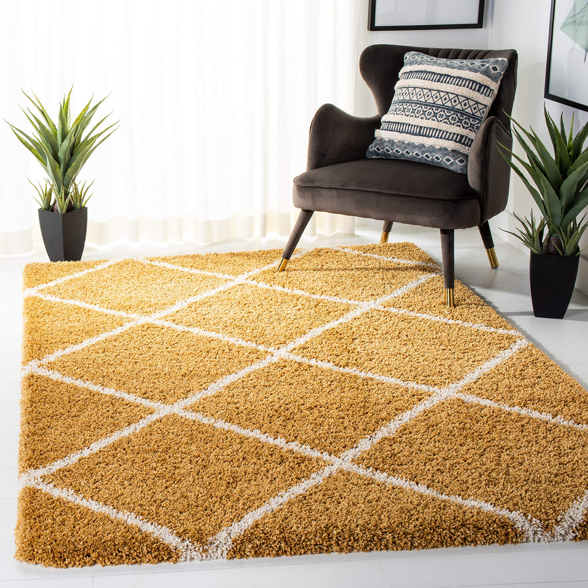 SAFAVIEH Hudson Shag Rug 8'x10', Soft Plush Moroccan Ivory & Beige SGH281D