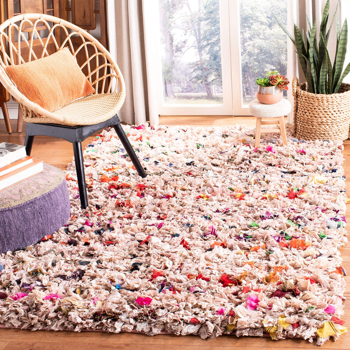 SAFAVIEH Rio Shag Collection Area Rug - 5' x 8', Creme, Handmade Decorative, 3.5-inch Thick Ideal for High Traffic Areas in Living Room, Bedroom (SG951W)