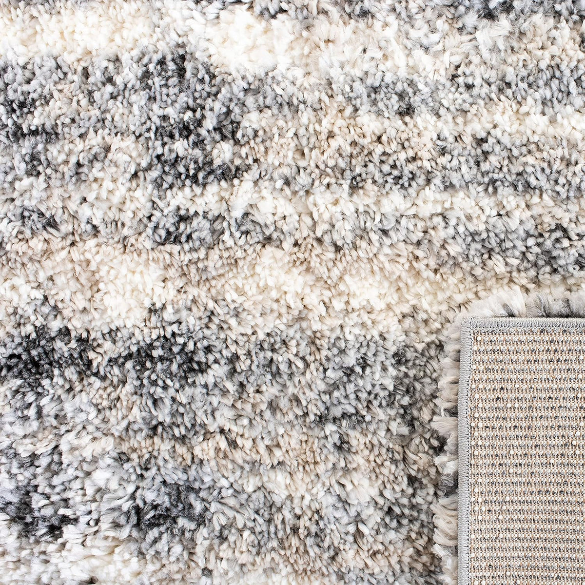 SAFAVIEH Area Rug 8x10 - Fontana Shag Collection - Large - Grey & Ivory, Modern Design, Non-Shedding & Easy Cleaning, Ultra Plush Thick Pile, Ideal for Living Room, Bedroom, Dining Space (FNT856G)