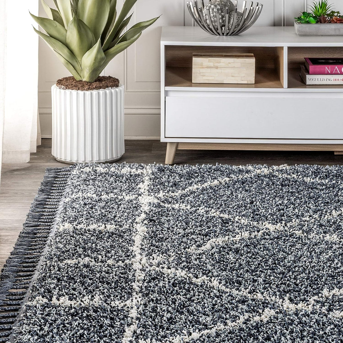 JONATHAN Y Mercer Shag Plush Tassel Blue/Cream Indoor Area Rug, 8x10, Moroccan Geometric Trellis, Easy-Cleaning for Living Room, Bedroom, Kitchen, Pet Friendly, Non-Shedding (MCR101A-8)