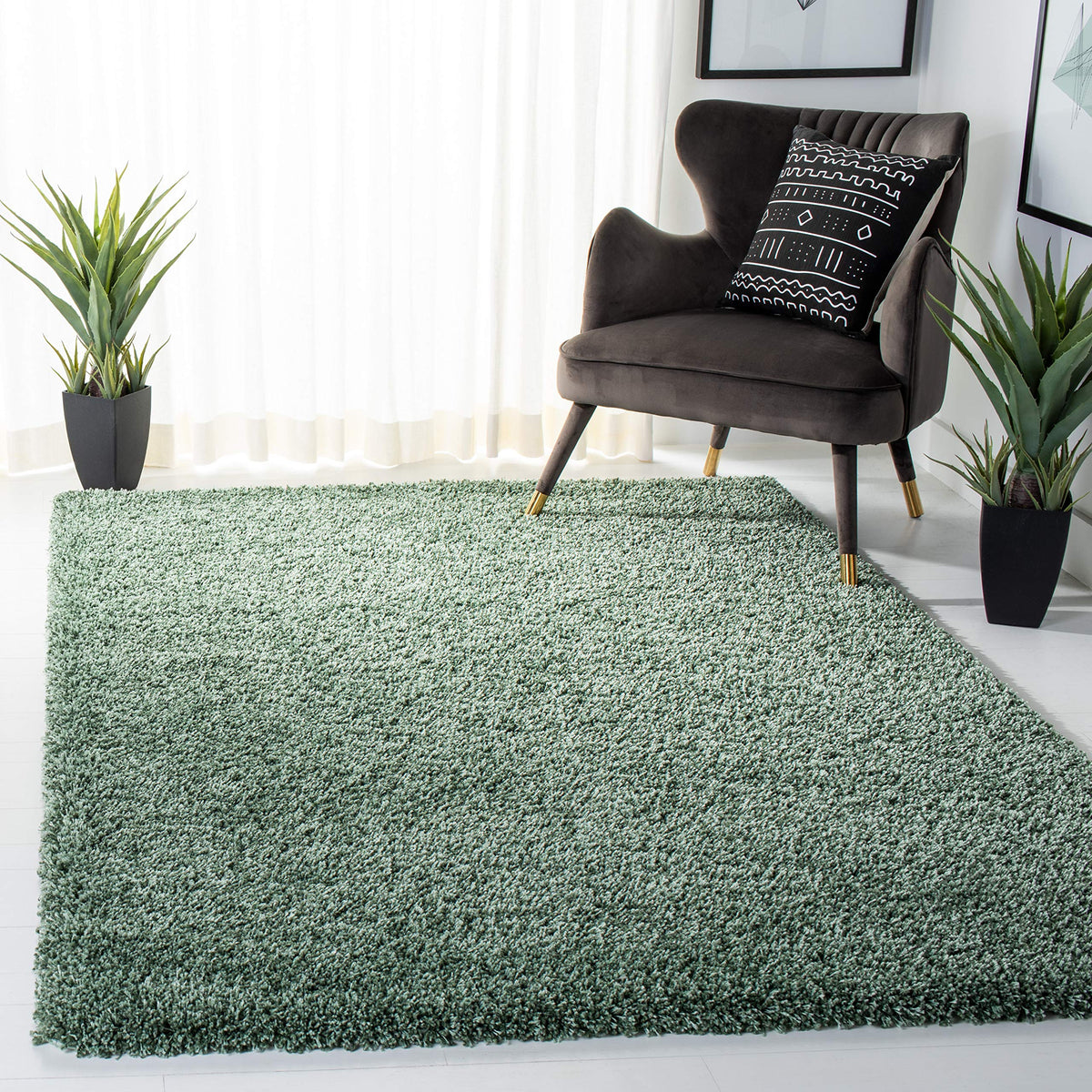 SAFAVIEH Hudson Shag Round Rug 4', Plush Gold SGH220D