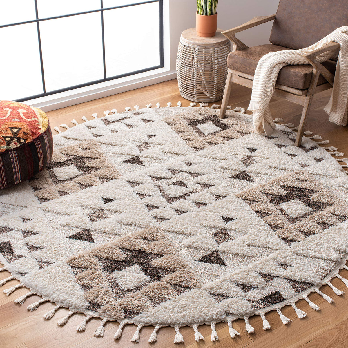 SAFAVIEH Moroccan Tassel Shag Rug 5'3"x7'6", Ivory & Brick Rust MTS688P