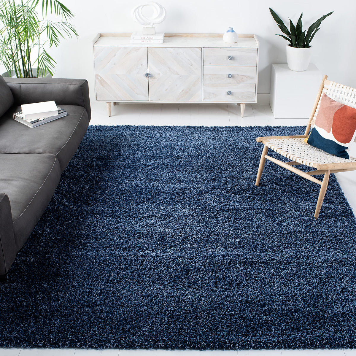 SAFAVIEH Area Rug 8x10 - California Shag Collection - Large - Beige, Non-Shedding & Easy to Clean, Ultra Plush Thick Pile, Ideal for Living Room, Bedroom, Dining Space (SG151-1313)
