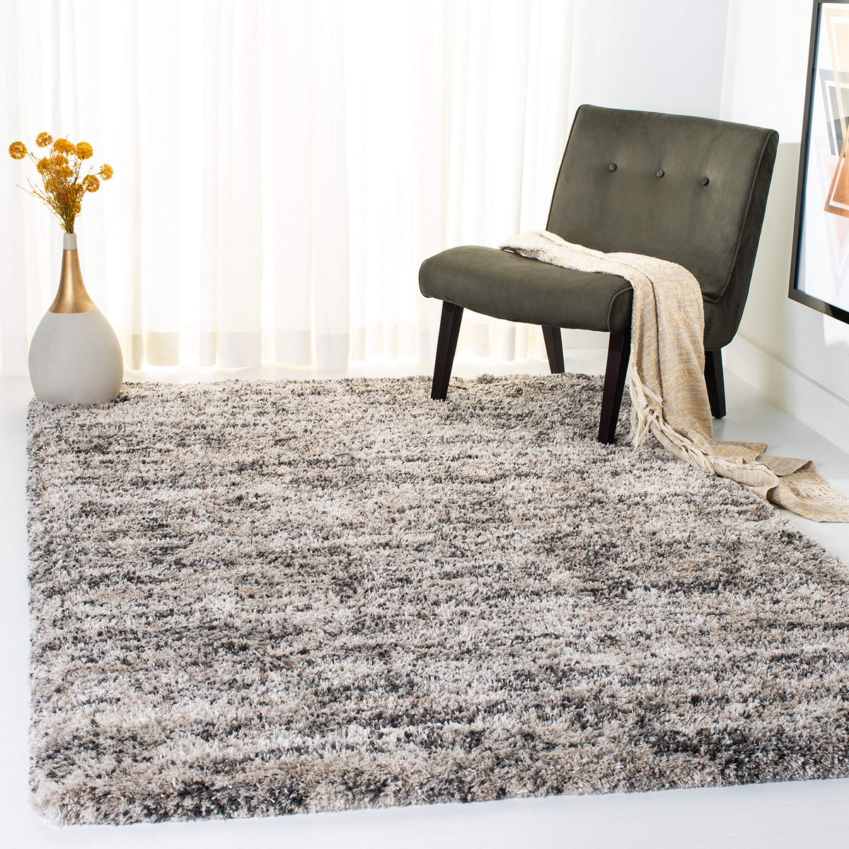 SAFAVIEH Iceland Shag Collection Area Rug - 10' x 14', Cream & Grey, Modern Design, Easy Care, 2.5-inch Thick Ideal for High Traffic Areas in Living Room, Bedroom (ISG519A)