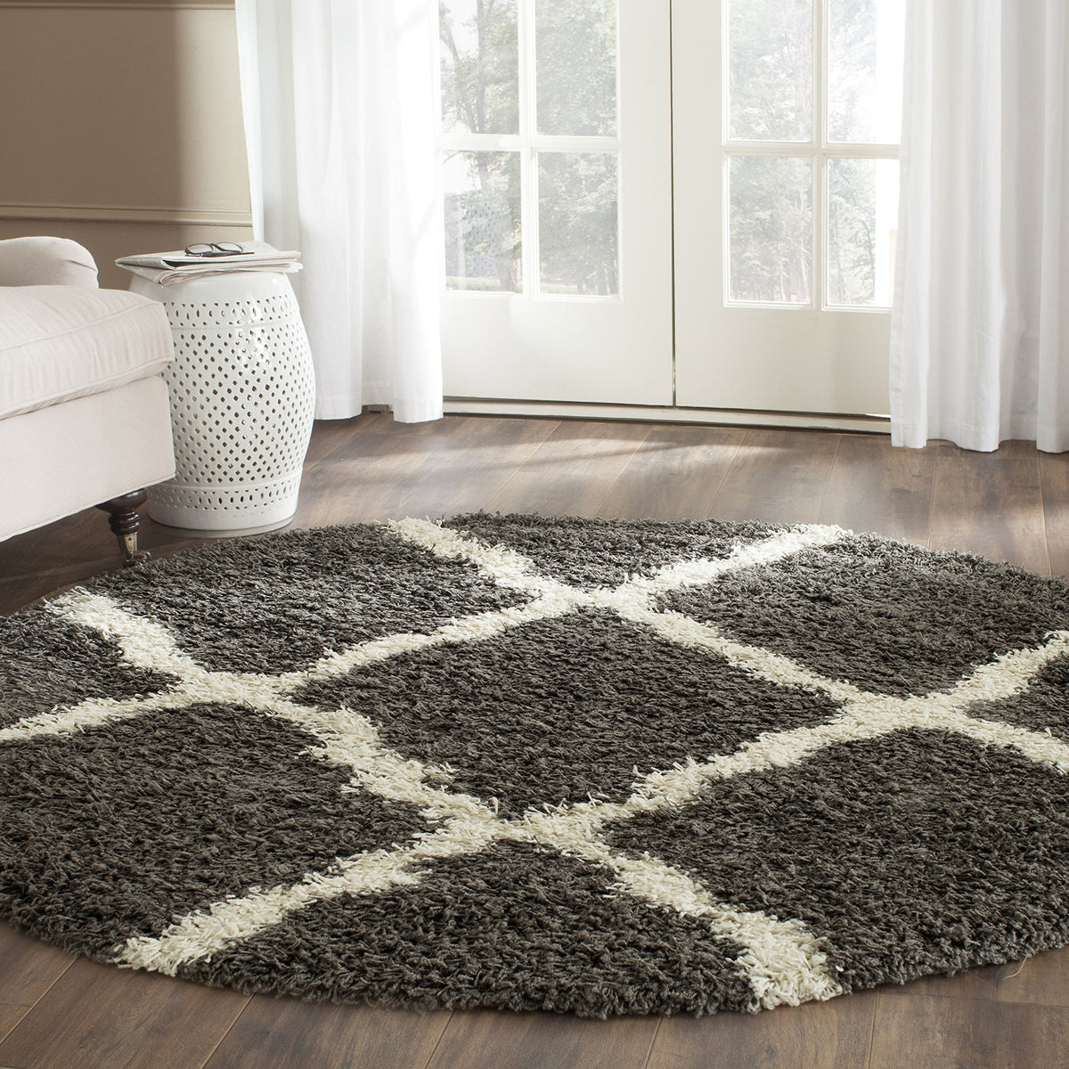 SAFAVIEH Dallas Shag Collection 8' x 10' Beige/Ivory SGD257D Trellis Non-Shedding Living Room Bedroom Dining Room Entryway Plush 1.5-inch Thick Area Rug