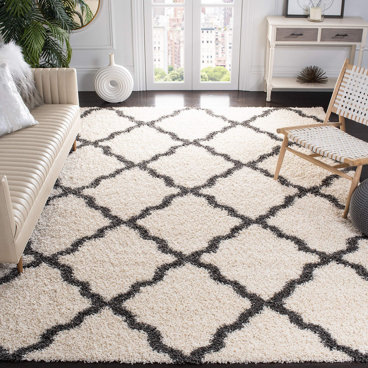 SAFAVIEH Dallas Shag Collection 8' x 10' Beige/Ivory SGD257D Trellis Non-Shedding Living Room Bedroom Dining Room Entryway Plush 1.5-inch Thick Area Rug