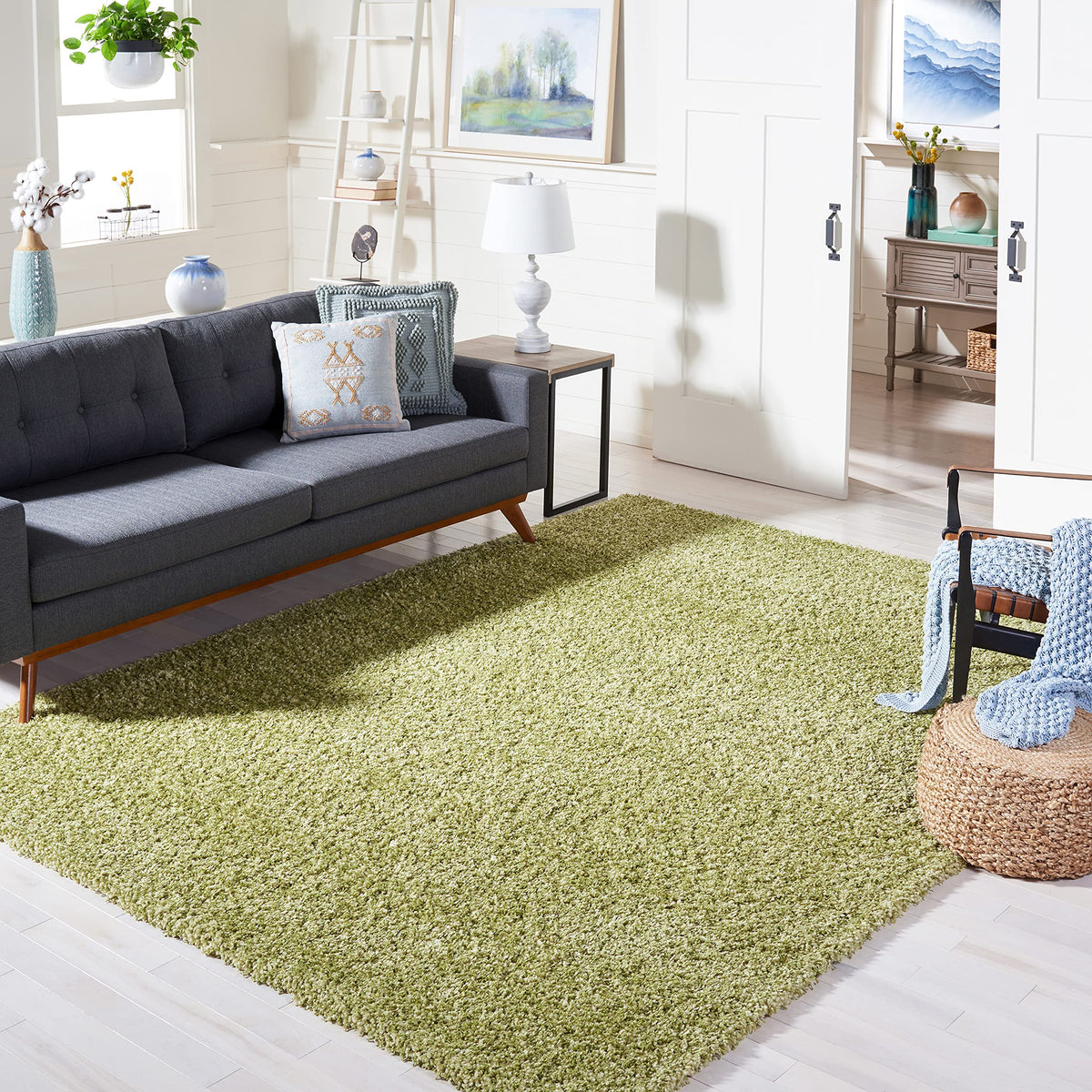 SAFAVIEH Area Rug 8x10 - California Shag Collection - Large - Beige, Non-Shedding & Easy to Clean, Ultra Plush Thick Pile, Ideal for Living Room, Bedroom, Dining Space (SG151-1313)