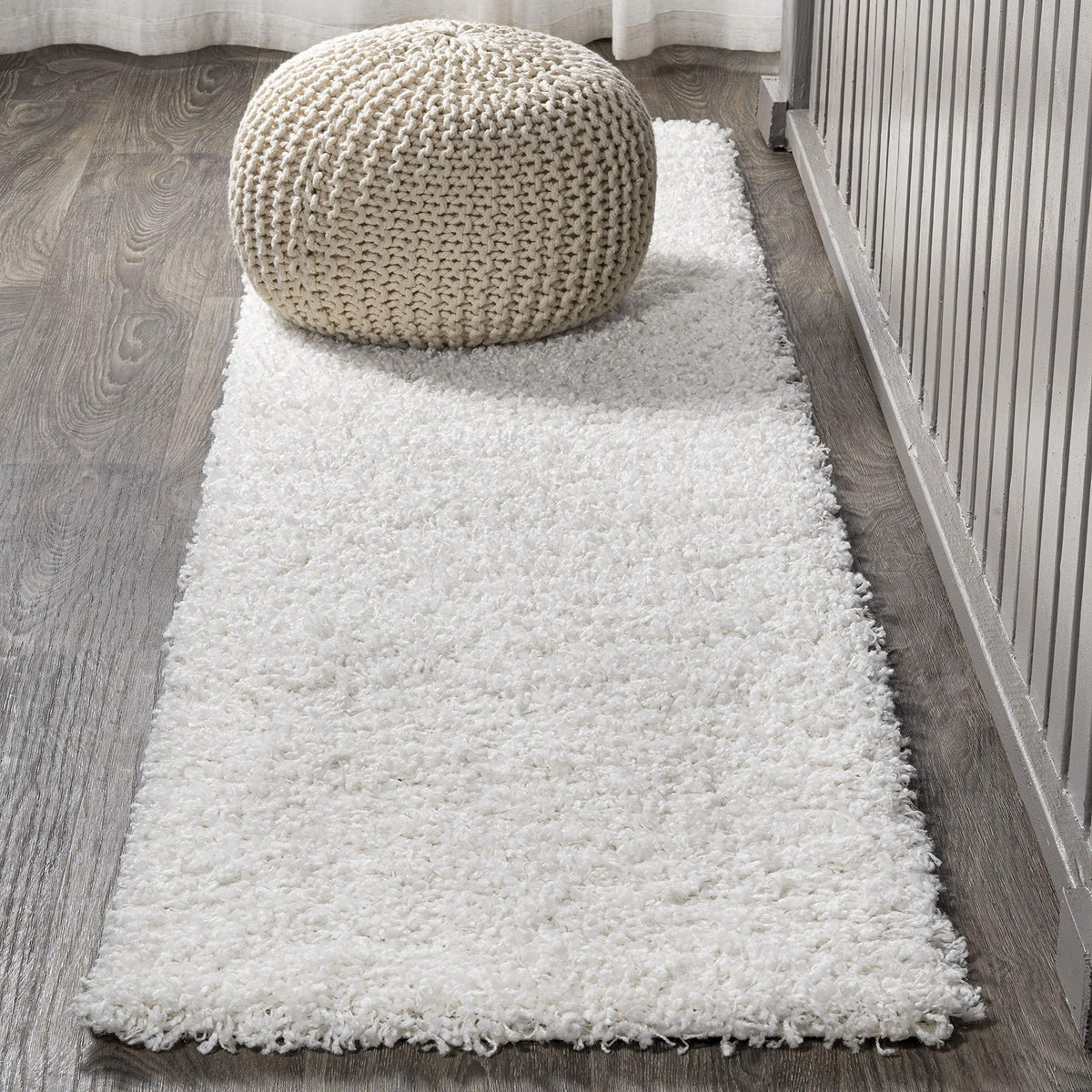 JONATHAN Y Mercer Shag Plush Cream Indoor Area Rug, 4x6, Contemporary, Modern, Easy-Cleaning for Living Room, Bedroom, Kitchen, Pet Friendly, Non-Shedding (MCR106D-4)