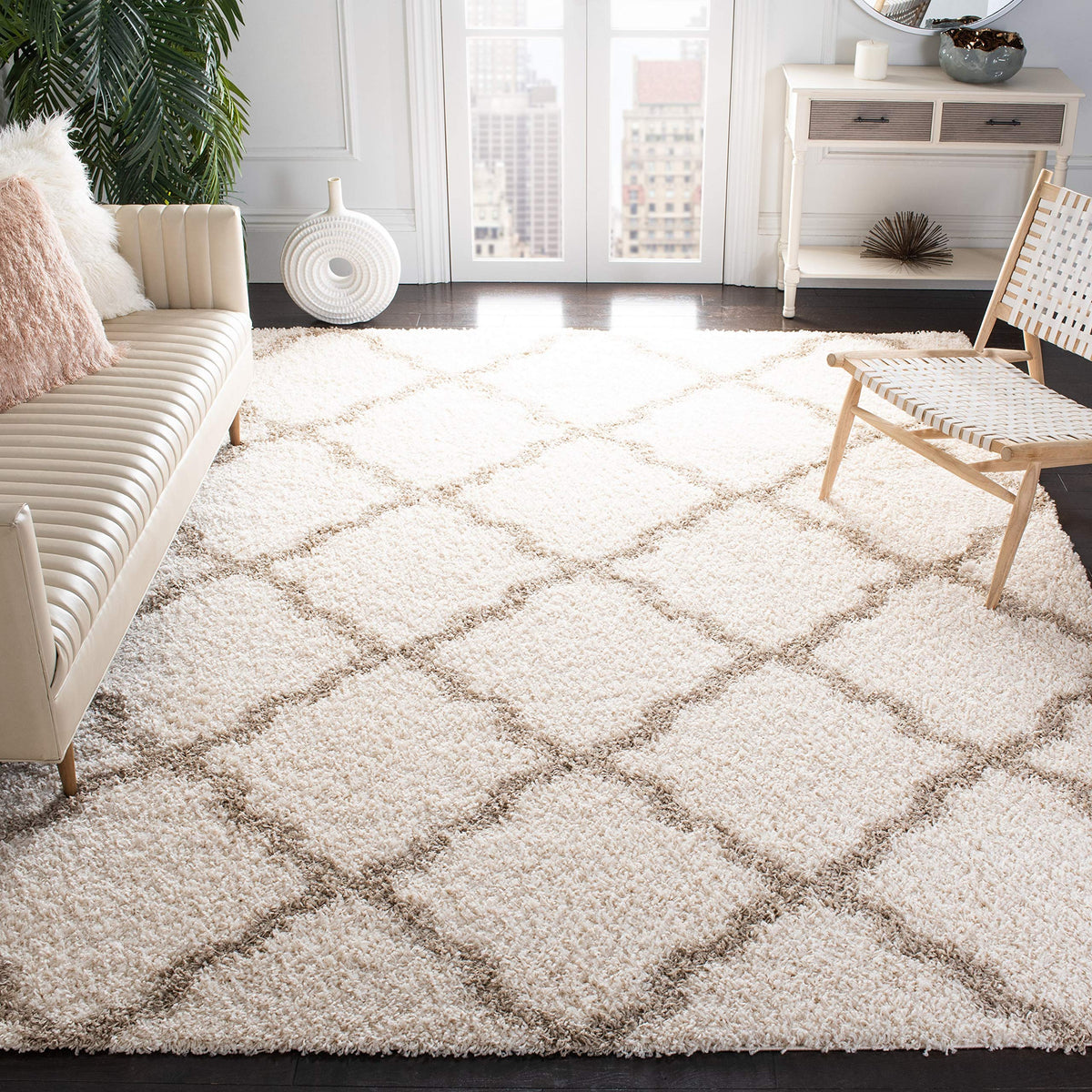 SAFAVIEH Dallas Shag Collection 8' x 10' Beige/Ivory SGD257D Trellis Non-Shedding Living Room Bedroom Dining Room Entryway Plush 1.5-inch Thick Area Rug