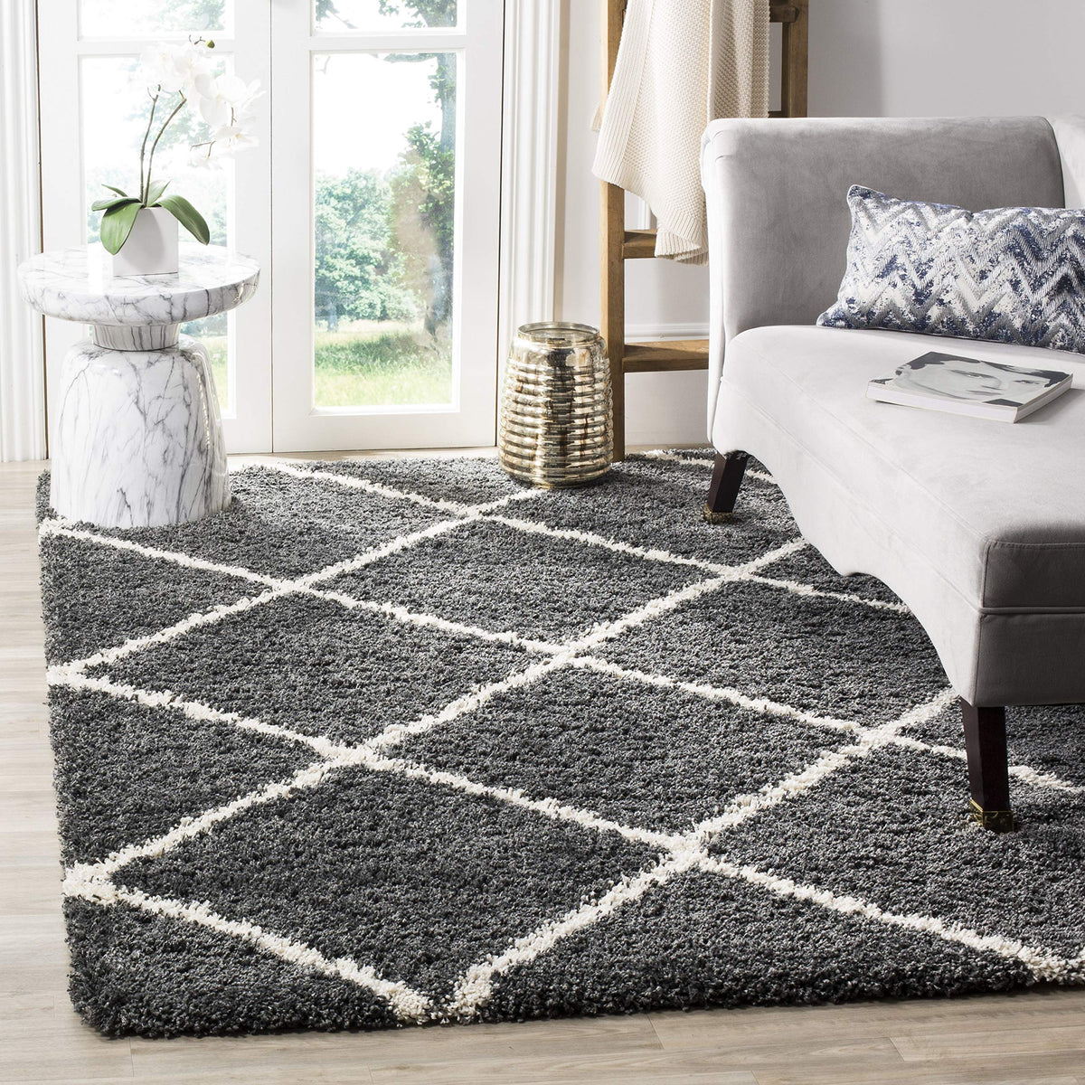 SAFAVIEH Hudson Shag Rug 8'x10', Soft Plush Moroccan Ivory & Beige SGH281D