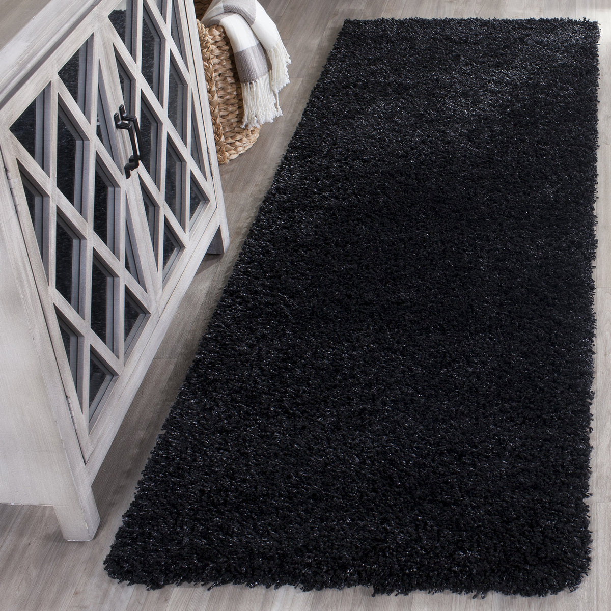 SAFAVIEH Area Rug 8x10 - California Shag Collection - Large - Beige, Non-Shedding & Easy to Clean, Ultra Plush Thick Pile, Ideal for Living Room, Bedroom, Dining Space (SG151-1313)