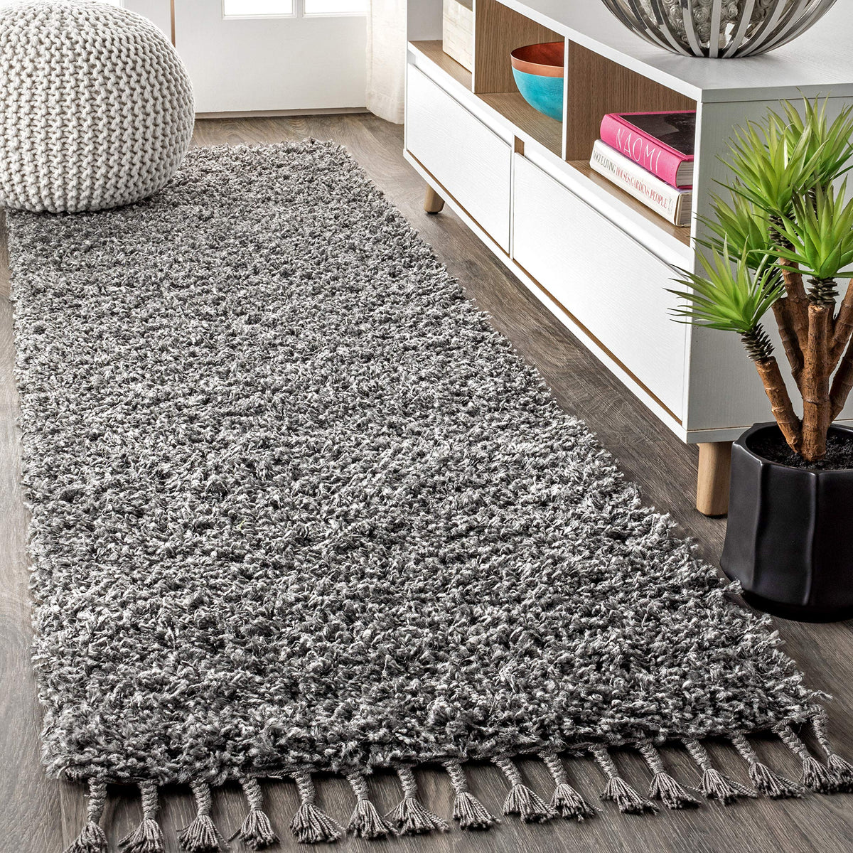 JONATHAN Y Mercer Shag Plush Tassel Cream Indoor Area Rug, 5x8, Contemporary, Modern, Easy-Cleaning for Living Room, Bedroom, Kitchen, Pet Friendly, Non-Shedding (MCR100D-5)