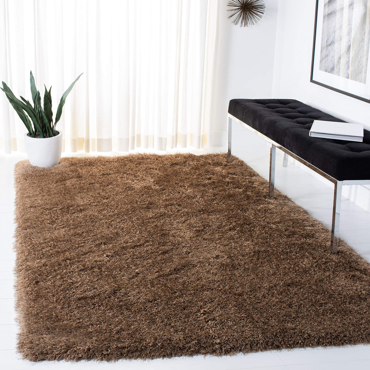SAFAVIEH Venice Shag Collection Area Rug - 7'6" x 9'6", Pearl, Handmade Glam, 3-inch Thick Ideal for High Traffic Areas in Living Room, Bedroom (SG256P)