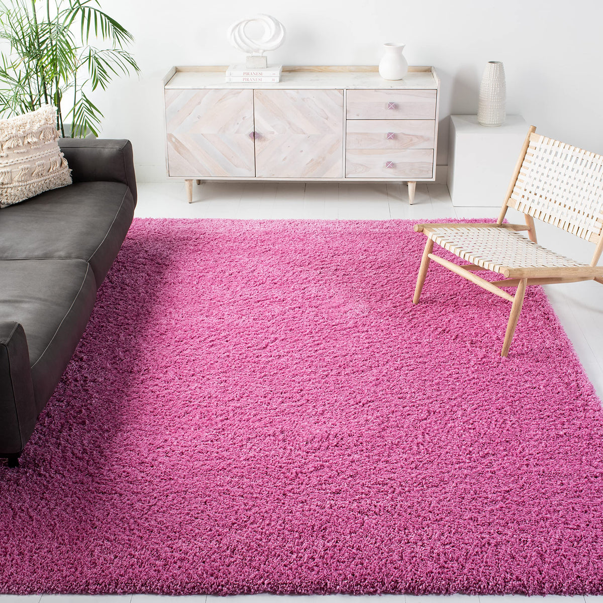 SAFAVIEH Area Rug 8x10 - California Shag Collection - Large - Beige, Non-Shedding & Easy to Clean, Ultra Plush Thick Pile, Ideal for Living Room, Bedroom, Dining Space (SG151-1313)