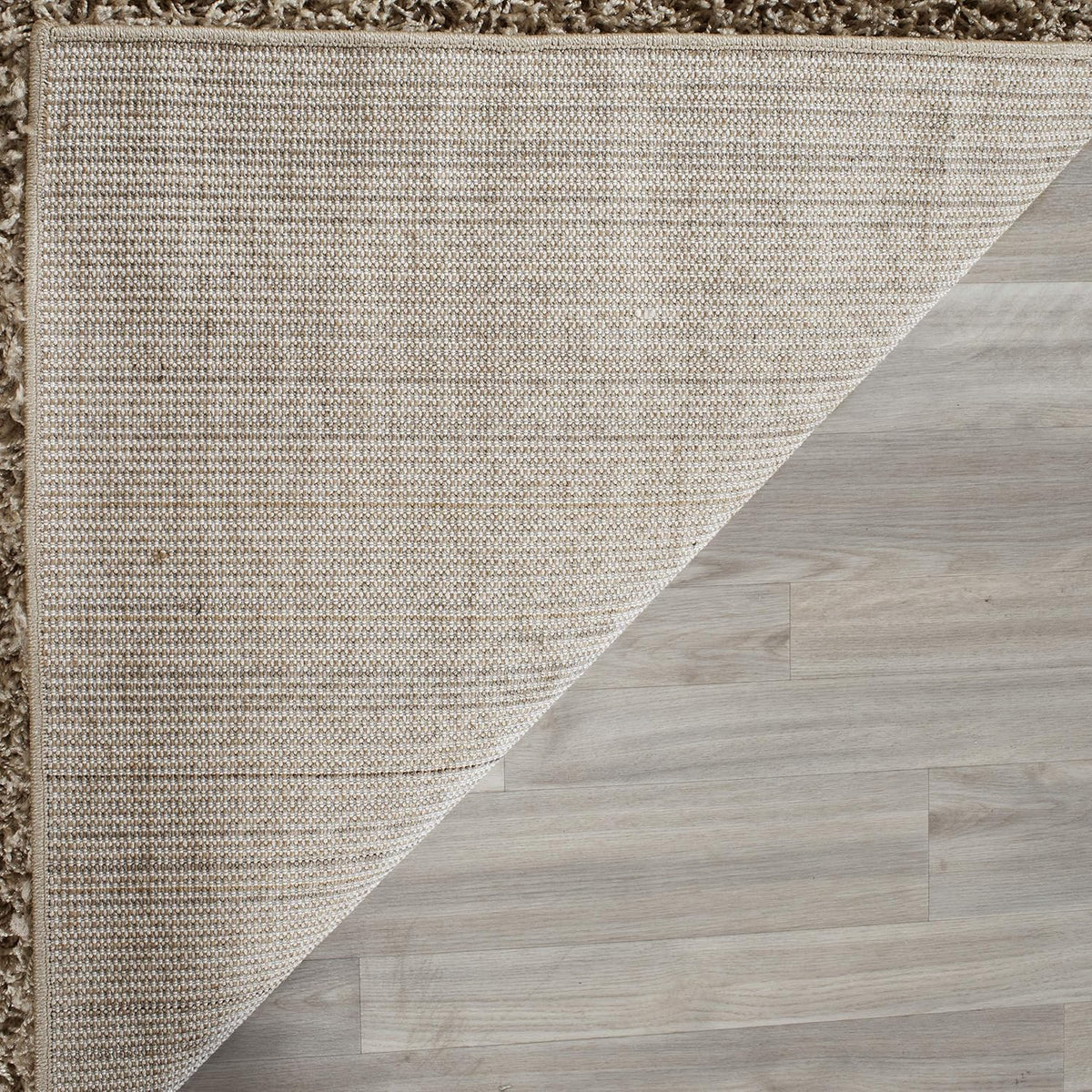 SAFAVIEH Area Rug 8x10 - Athens Shag Collection - Large - Beige, Non-Shedding & Easy to Clean, Ideal for Living Room, Bedroom, Dining Space (SGA119G)